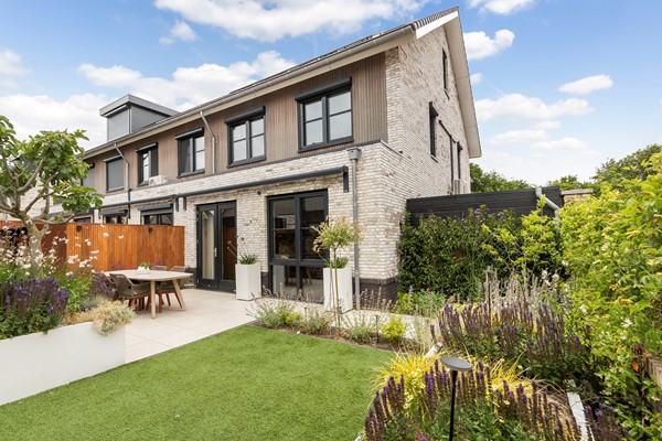Medium property photo - Van Der Steenhovenplein 74, 3317 NM Dordrecht